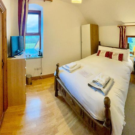 Highfields Farm B&B Stone  Dış mekan fotoğraf