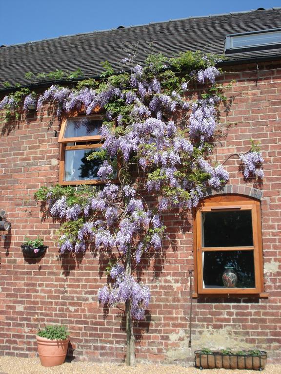 Highfields Farm B&B Stone  Dış mekan fotoğraf